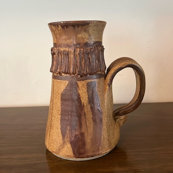 Vintage handmade pottery pitcher signed - Picture 1 of 10